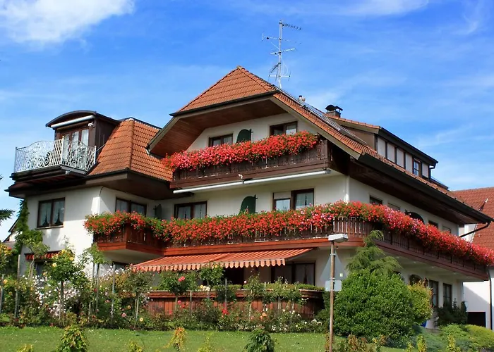 Mayer-BartschSporthotels